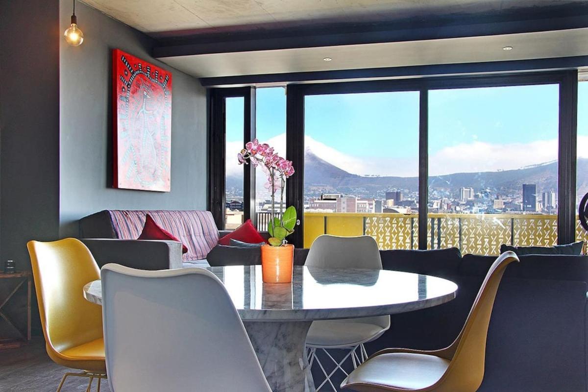 케이프타운 Urban Chic Wex1 Mountain Views Pool Entertainment 아파트 외부 사진